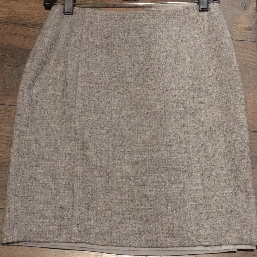 Ann Taylor gray wool pencil skirt